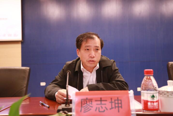 湖南师大副校长,博士生导师廖志坤,武冈市委副书记曹红旗,武冈市委